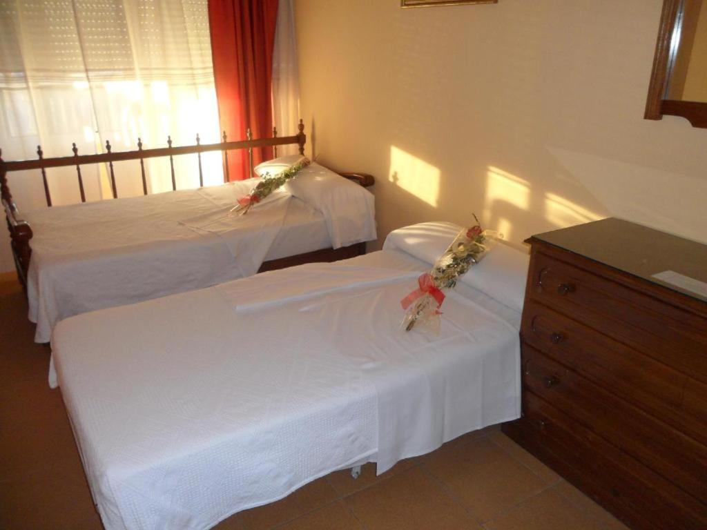 Hotel Avenida Baiona Sabaris Eksteriør bilde