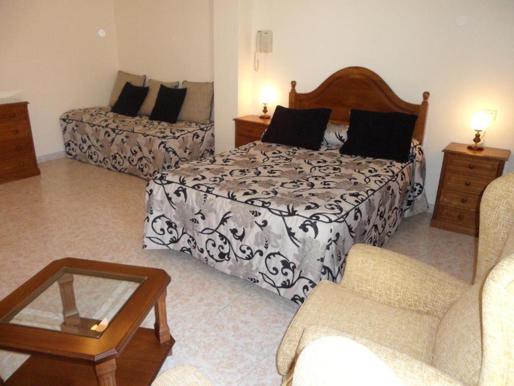 Hotel Avenida Baiona Sabaris Eksteriør bilde