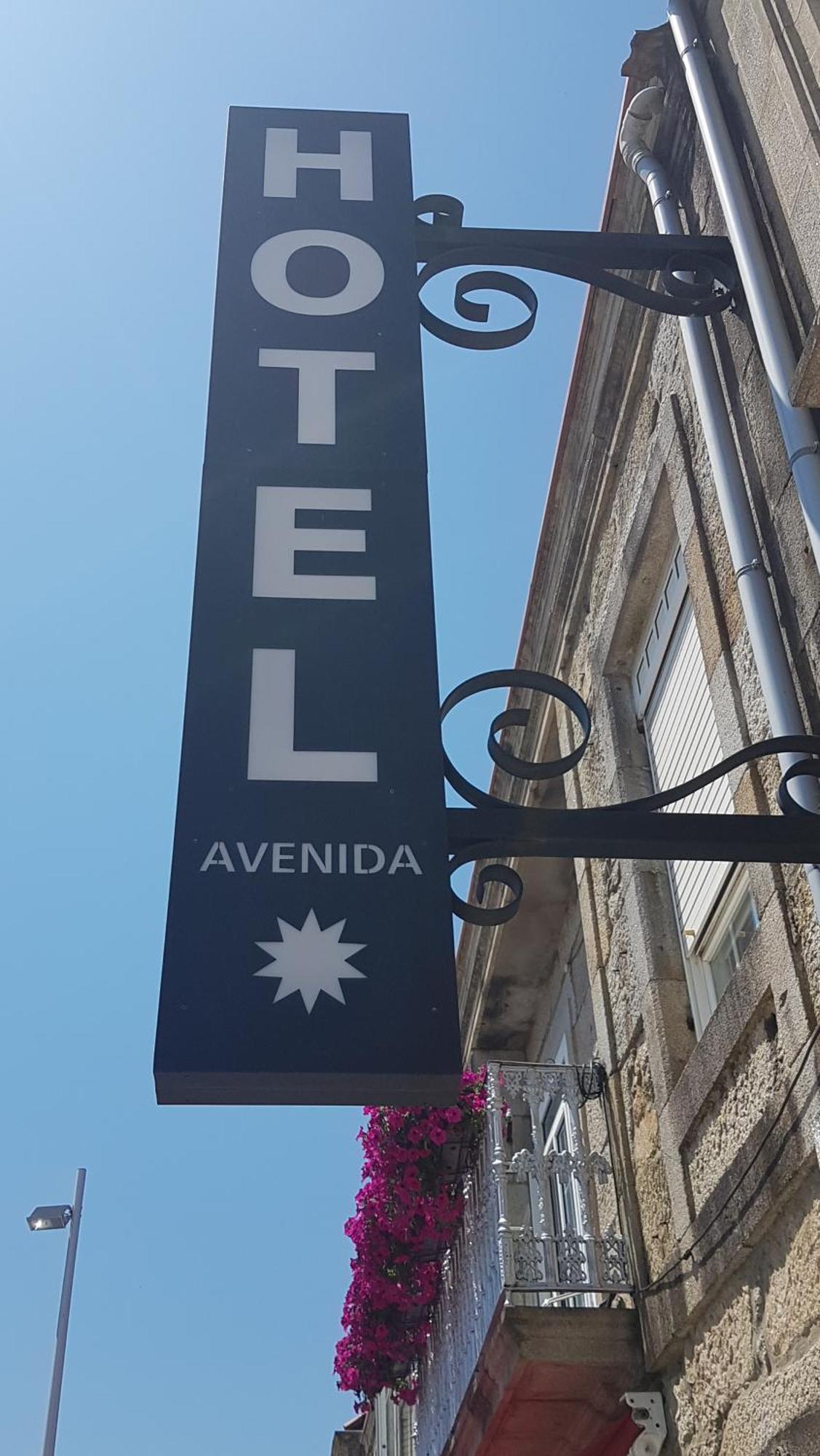 Hotel Avenida Baiona Sabaris Eksteriør bilde