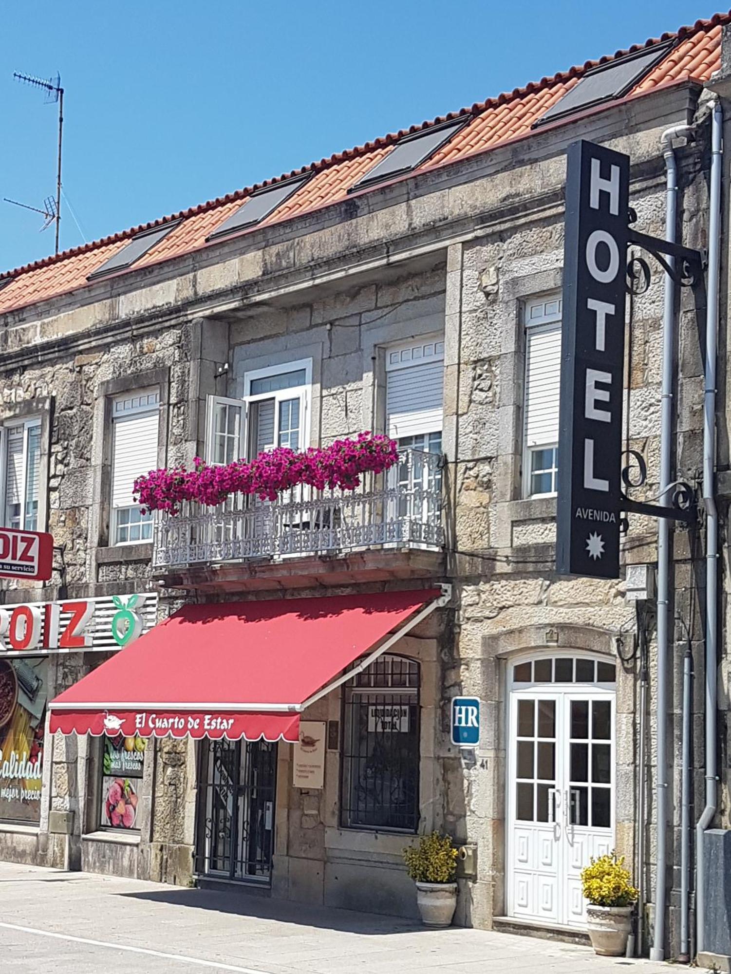 Hotel Avenida Baiona Sabaris Eksteriør bilde