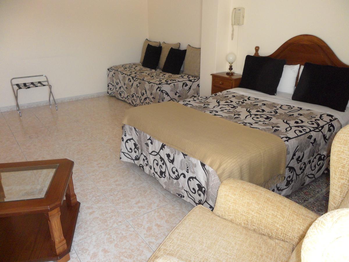 Hotel Avenida Baiona Sabaris Eksteriør bilde